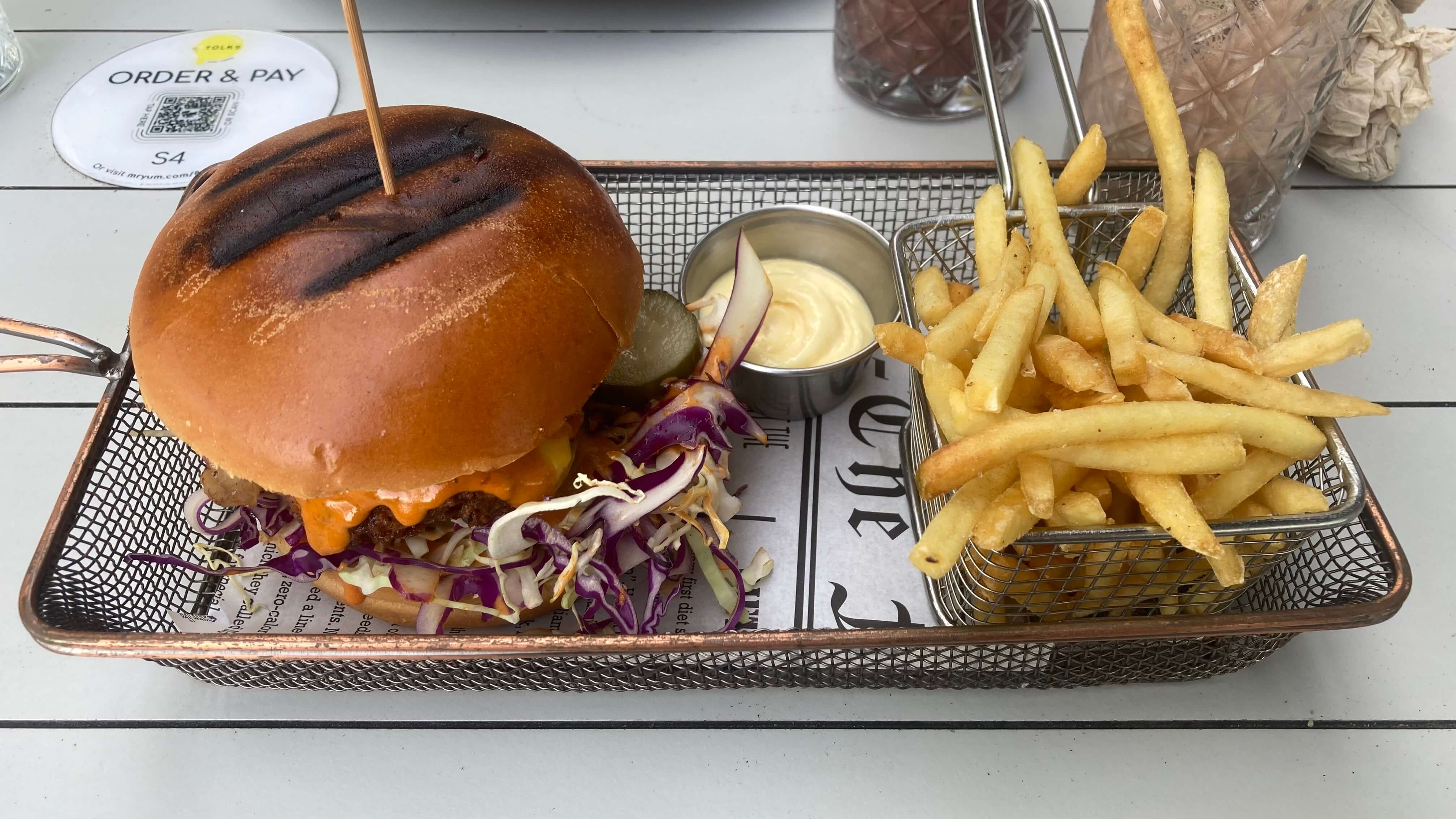 Spicy Chicken Burger (Hot)