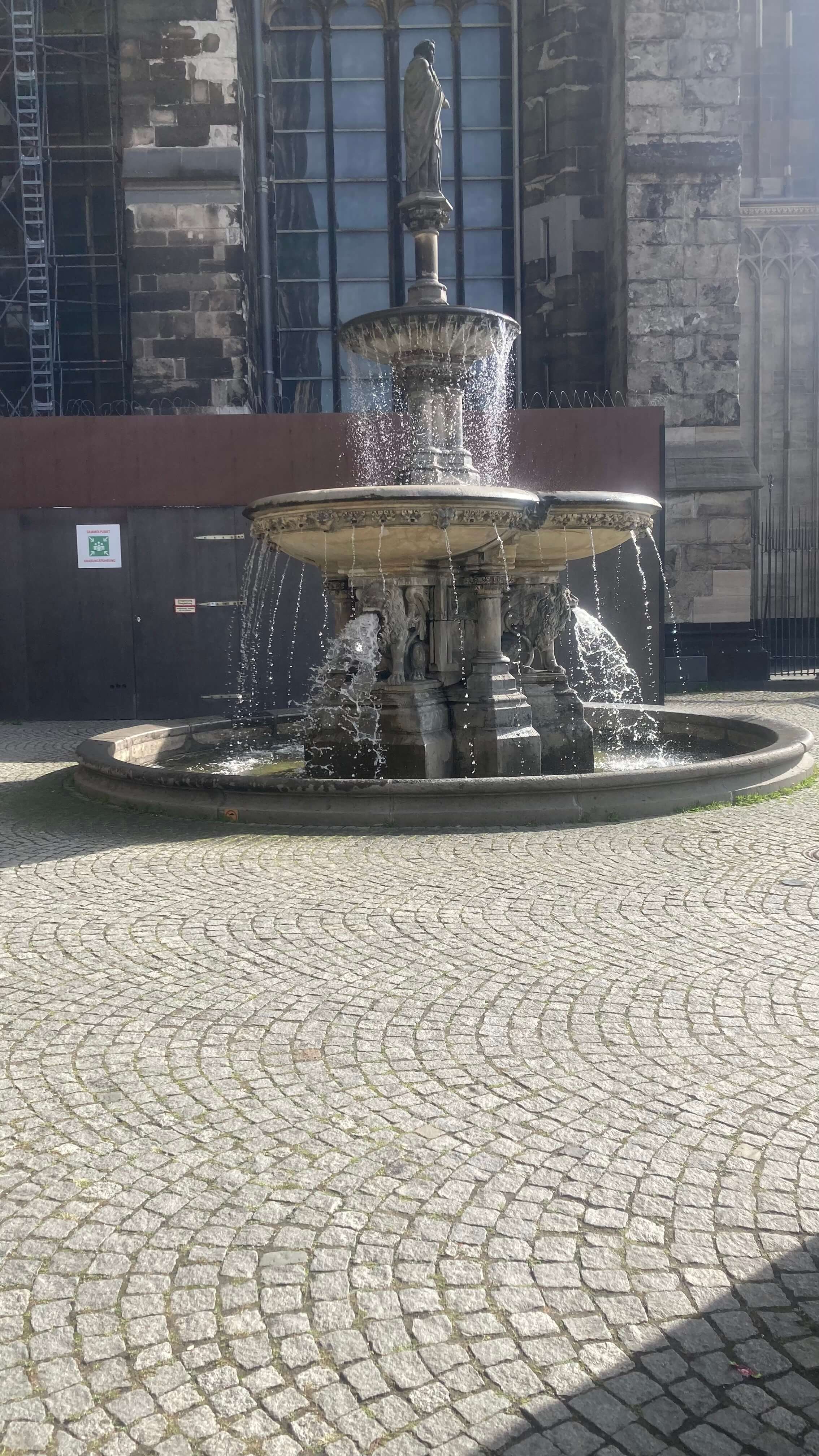 Fountain at the Front