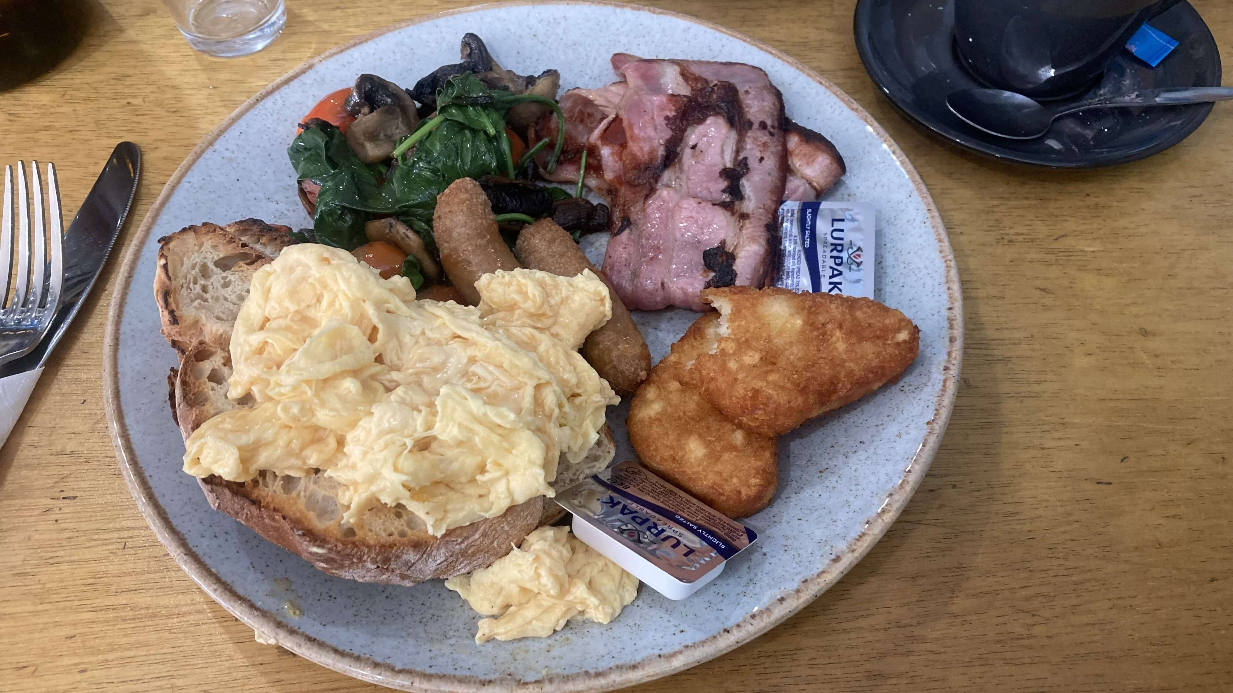 Flinderz Big Breakfast