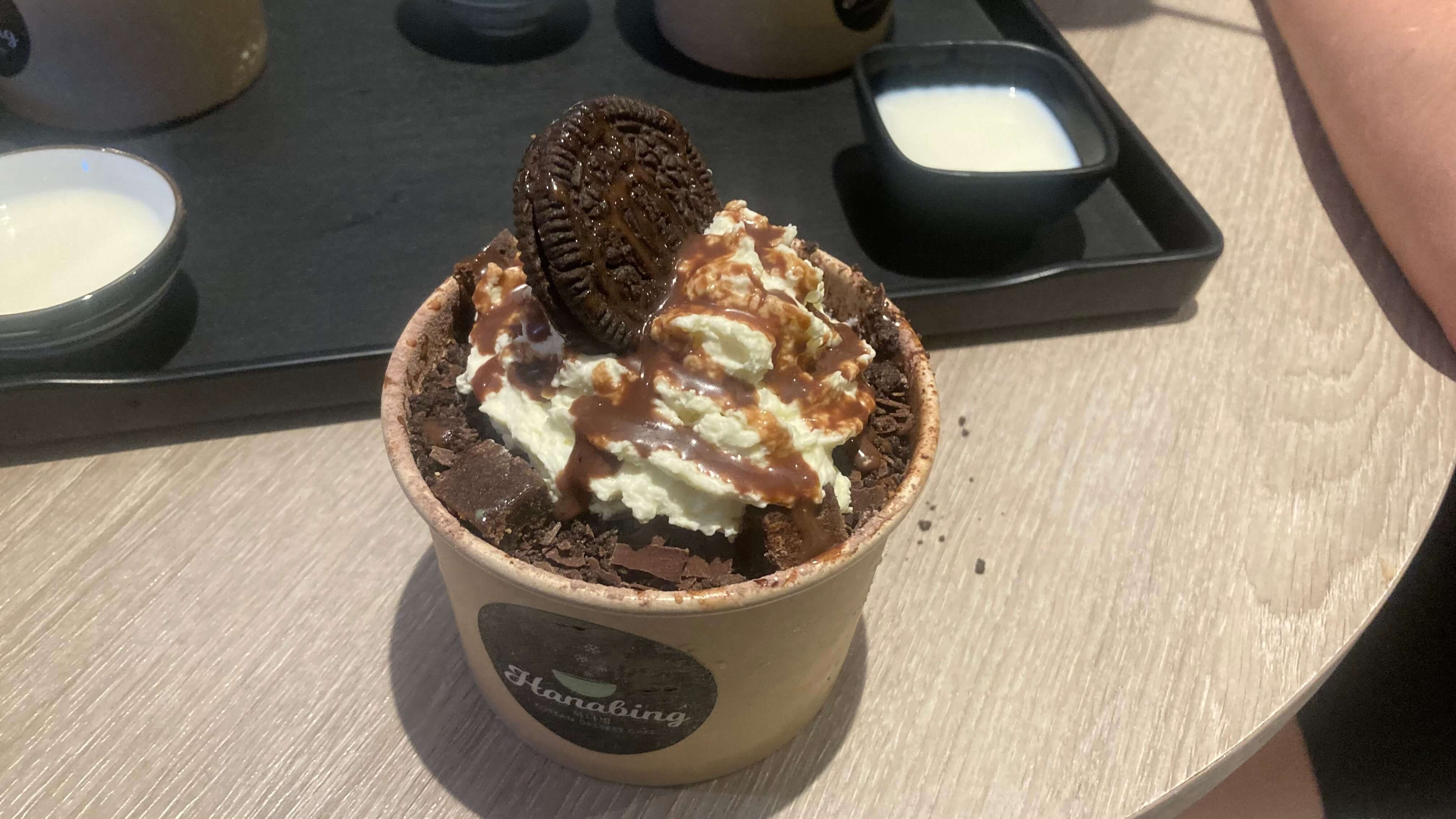 Chocolate Cup Bingsu
