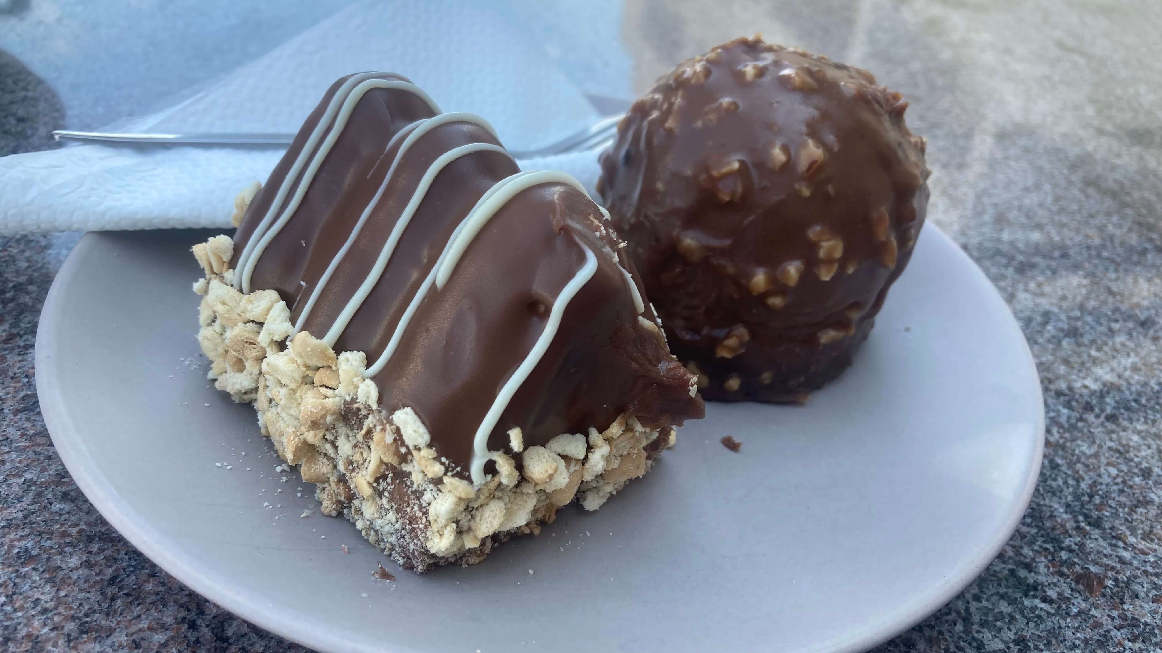 Ferrero Cake, Bananica Cake