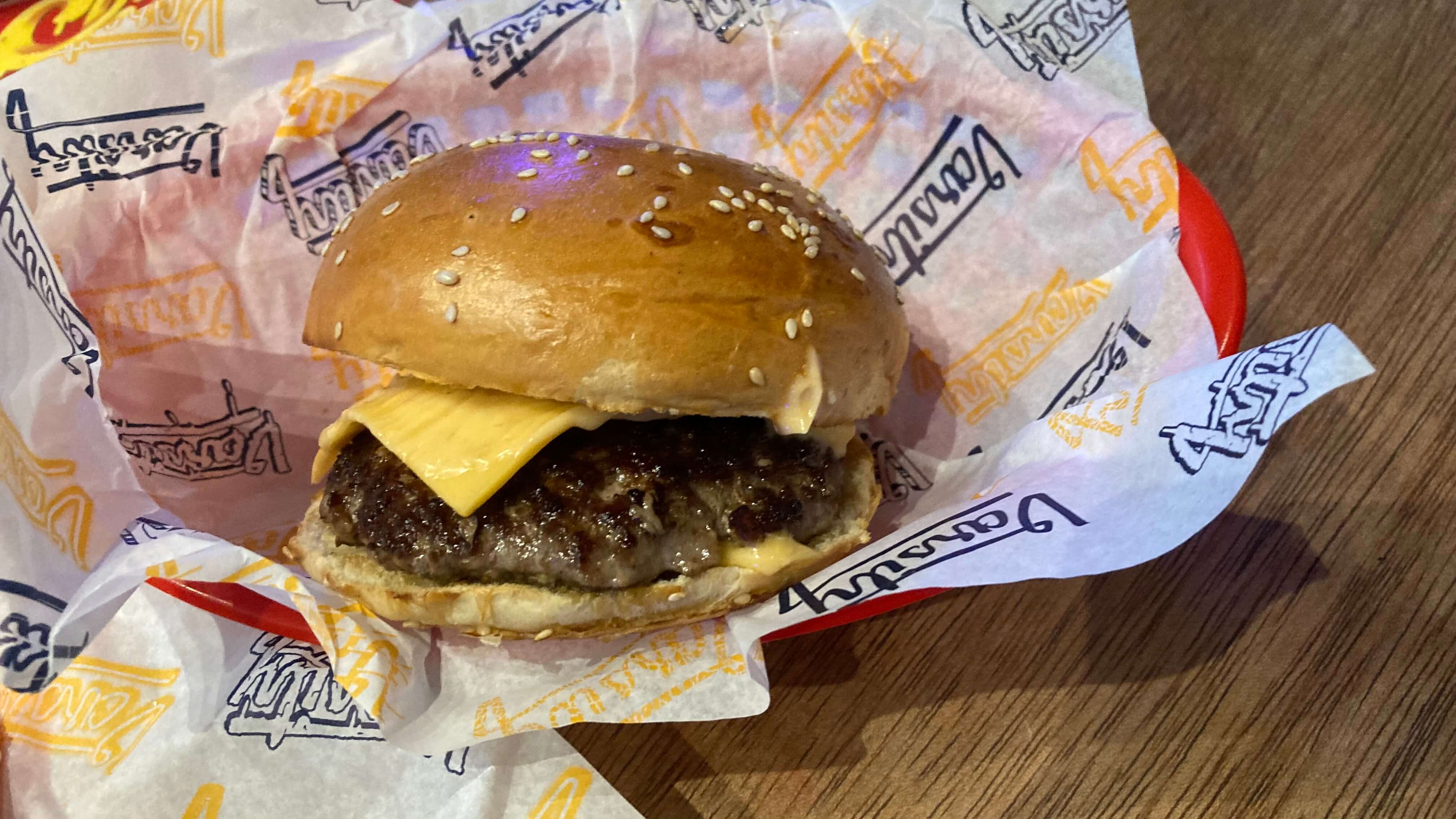 Cheeseburger