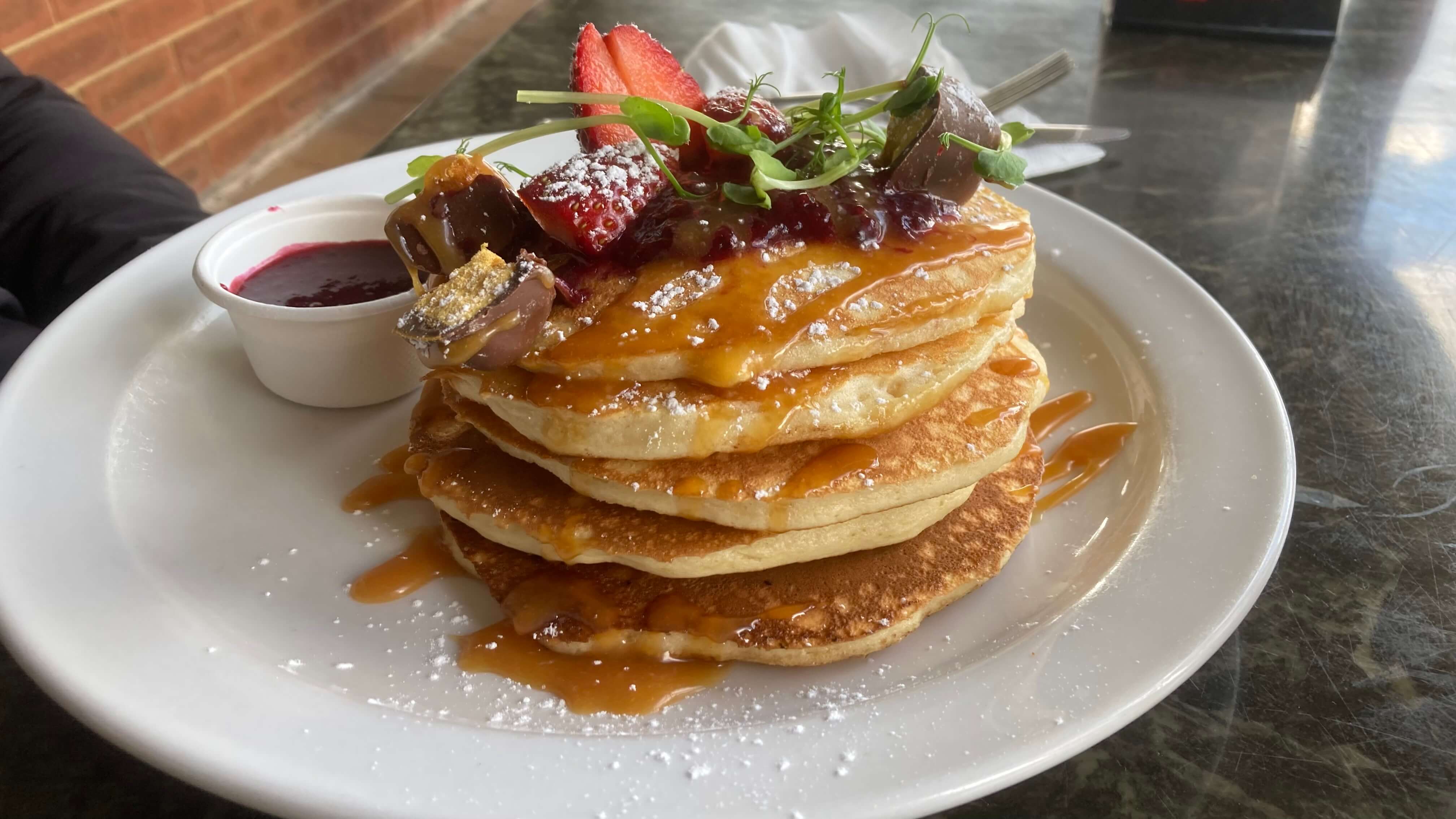 Buttermilk Pancakes (Berries)