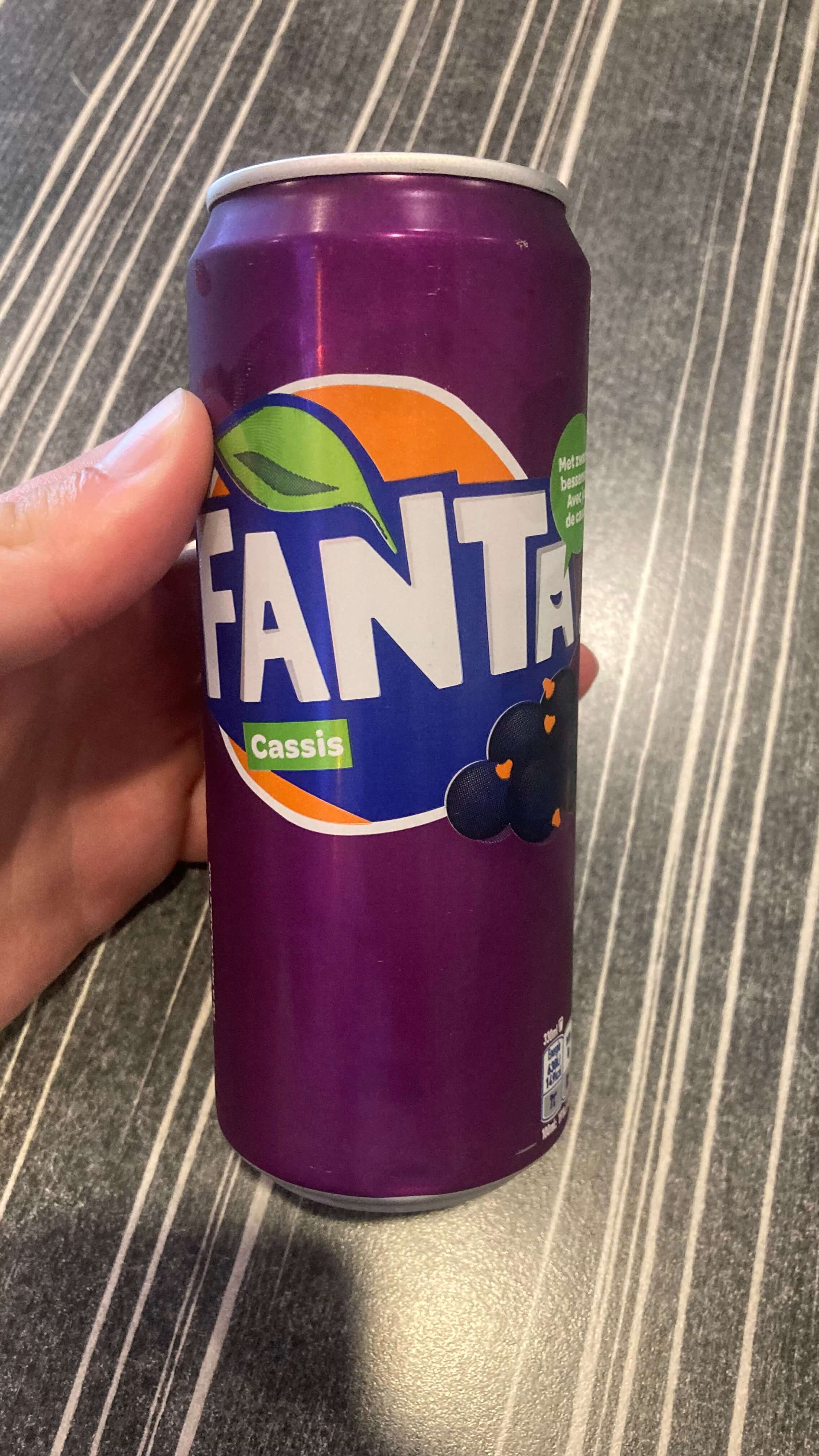 Cassis Fanta (Blackcurrant)